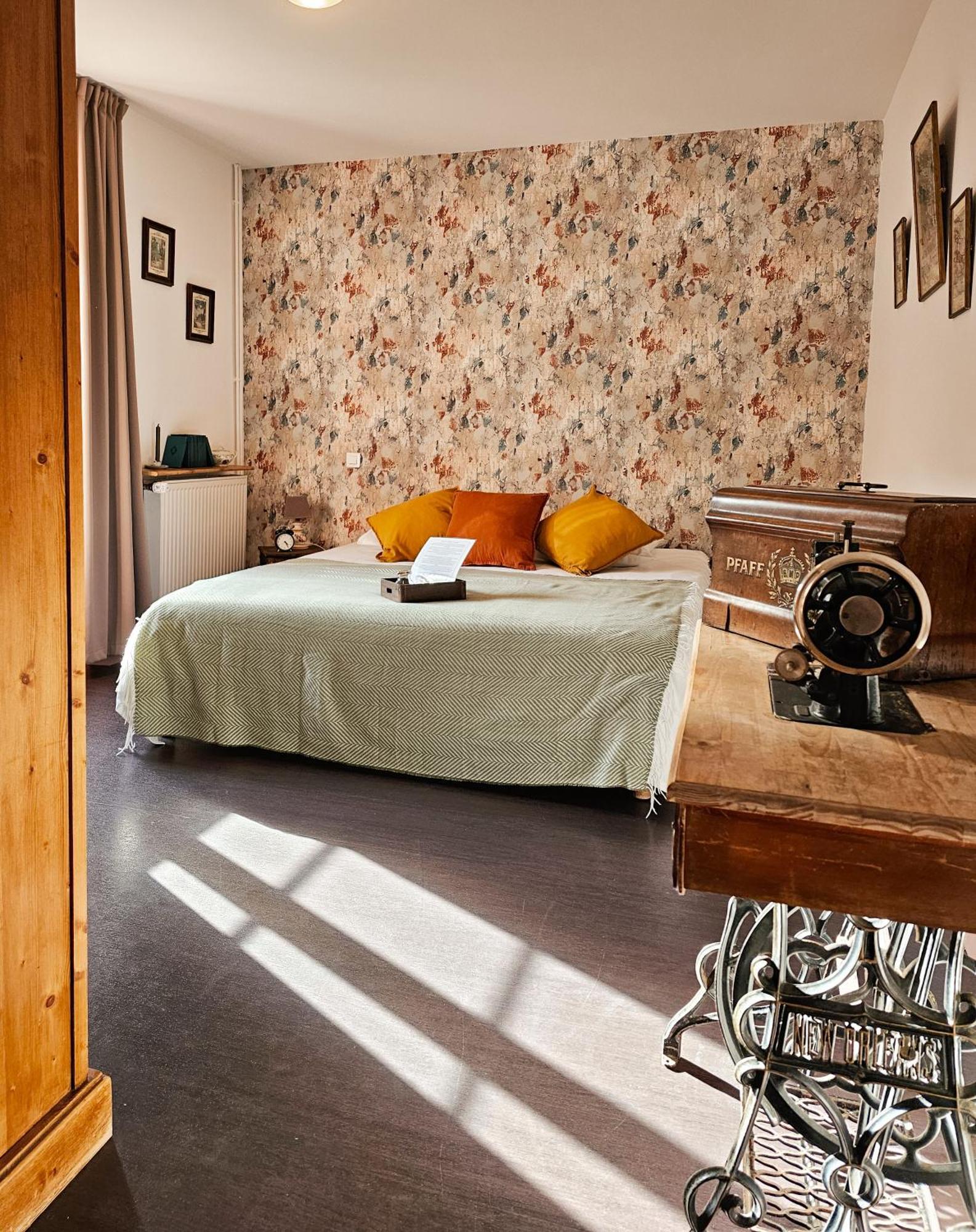 Auberge de Chanteuges Buitenkant foto
