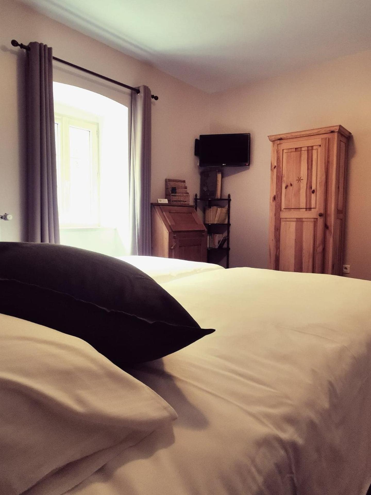 Auberge de Chanteuges Kamer foto